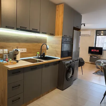 New! Park Lane Residences Банско