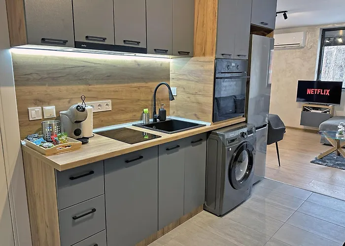 Апартамент New! Park Lane Residences