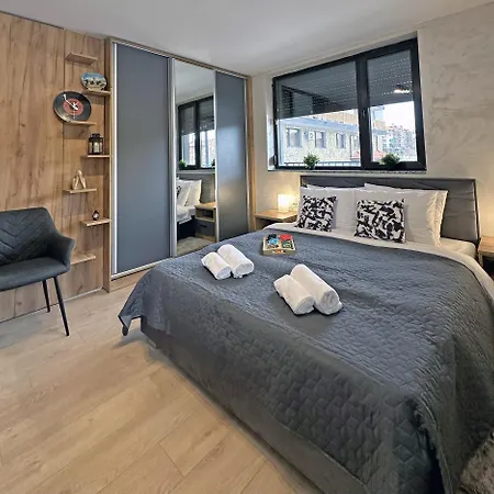 New! Park Lane Residences Appartement