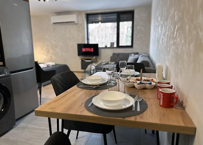 New! Park Lane Residences Apartment